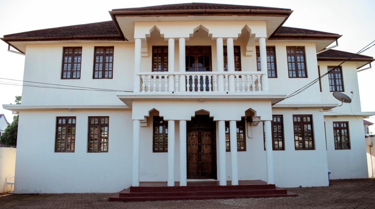 Bed & Breakfast Sulkhan Serviced Chukwani