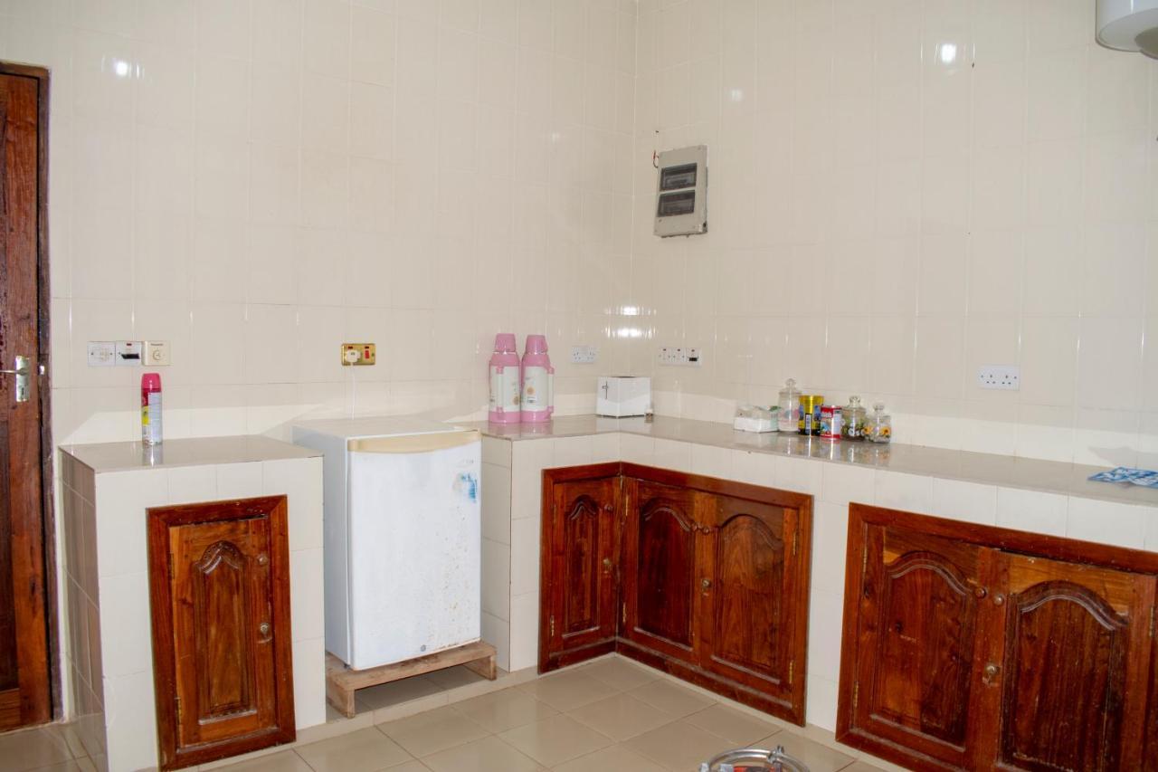Sulkhan Serviced Bed & Breakfast Chukwani