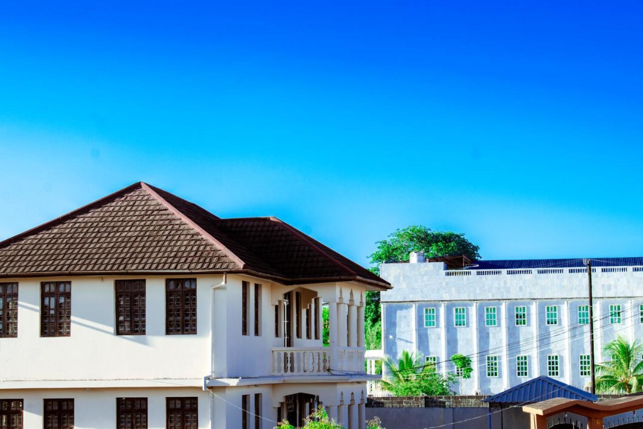 Bed & Breakfast Sulkhan Serviced Chukwani