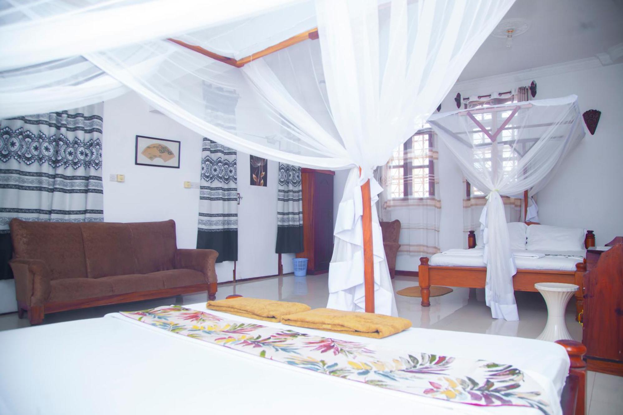 Sulkhan Serviced Bed & Breakfast Chukwani